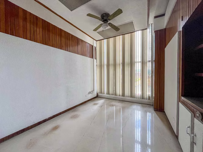 Venta de Edificio ideal para oficinas, instituciones o inversión corporativa - Imagen 6