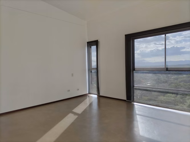 Espectacular, amplio y moderno apartamento con vistas únicas