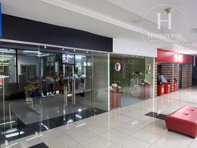 Se Alquila Local Comercial en Mall San Pedro Acceso Directo desde BAC NJA1397JB - Imagen 2