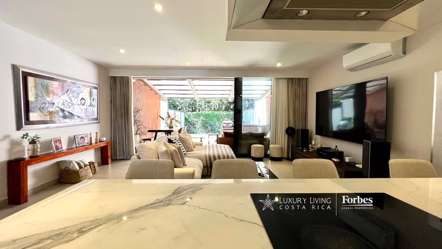 21425 - Casa moderna, 3 hab, terraza y piscina en condominio boutique - Imagen 4