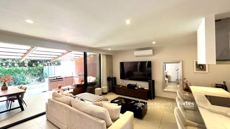 21425 - Casa moderna, 3 hab, terraza y piscina en condominio boutique - Imagen 8