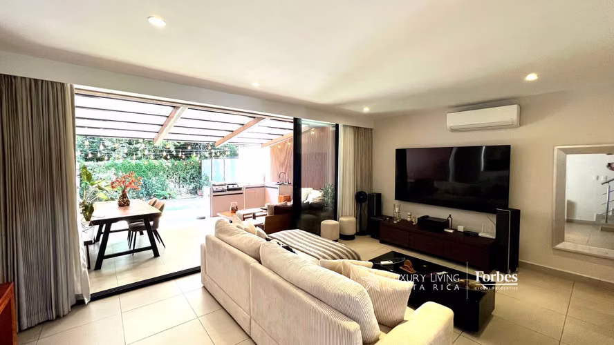 21425 - Casa moderna, 3 hab, terraza y piscina en condominio boutique - Imagen 7