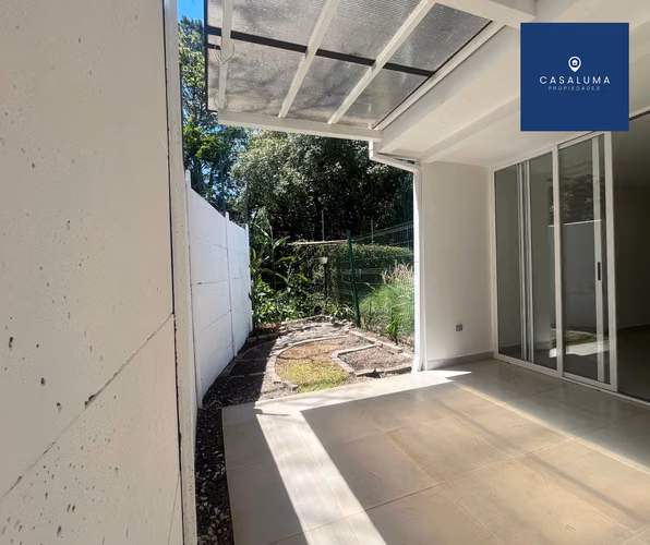 HERMOSA CASA EN SANTA ANA - Imagen 9