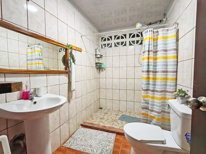 Hermosa Casa a 20 minutos La Fortuna - Imagen 14