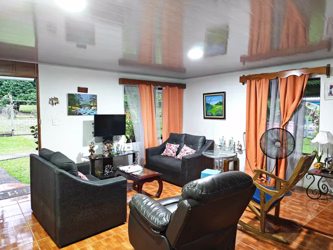 Hermosa Casa a 20 minutos La Fortuna - Imagen 12