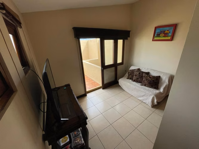 Escazú Guachipelín se alquila casa en condominio  - Imagen 20