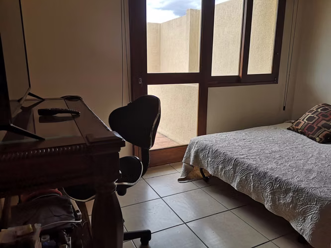 Escazú Guachipelín se alquila casa en condominio  - Imagen 15