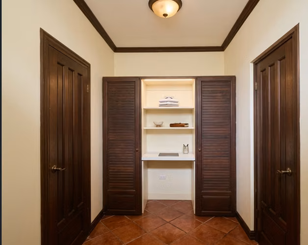 Escazú Guachipelín se alquila casa en condominio con patio - Imagen 18