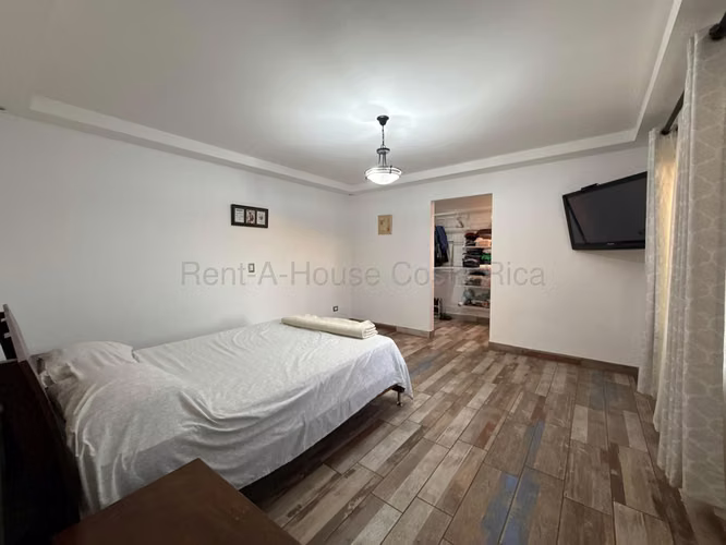 VENTA Casa Familiar en Condominio – San Francisco de Heredia – 4 Habitaciones - Imagen 12