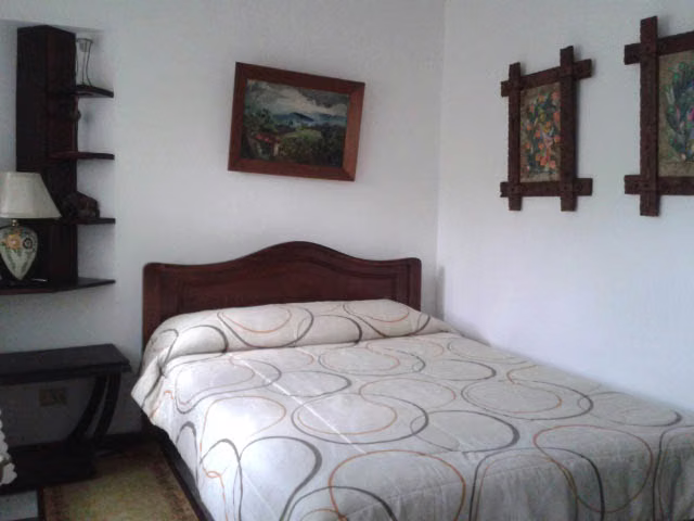 Un rincón pacífico rodeado de verde: descubra este apartamento en renta en Santa Ana (ref : 51) - Imagen 10