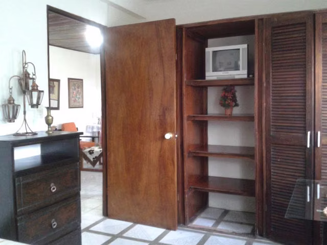 Un rincón pacífico rodeado de verde: descubra este apartamento en renta en Santa Ana (ref : 51) - Imagen 12