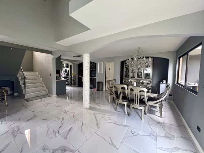 Venta de condominio con 3 casas en Lomas de Ayarco, Curridabat - Imagen 5