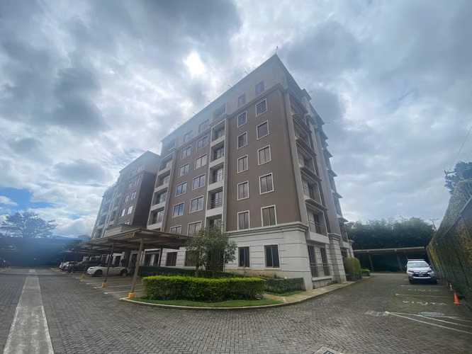 En venta fino apartamento en Ayarco Real, Curridabat, 6019