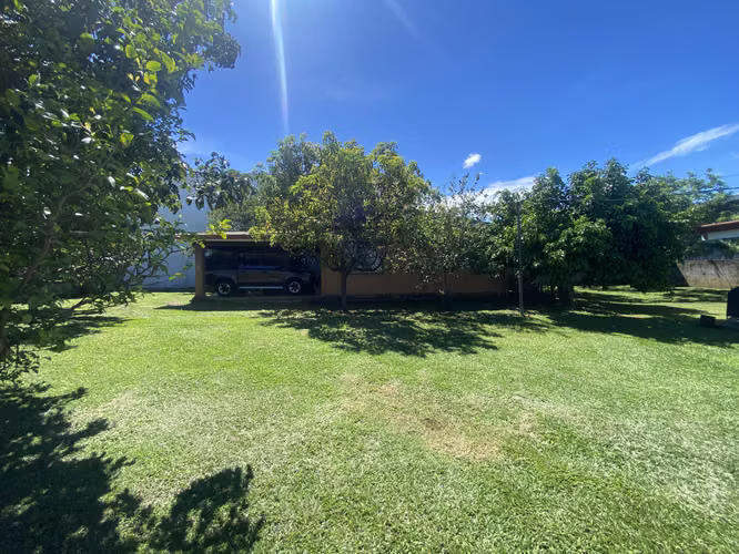 PROPIEDAD COMERCIAL EN SAN JOAQUIN