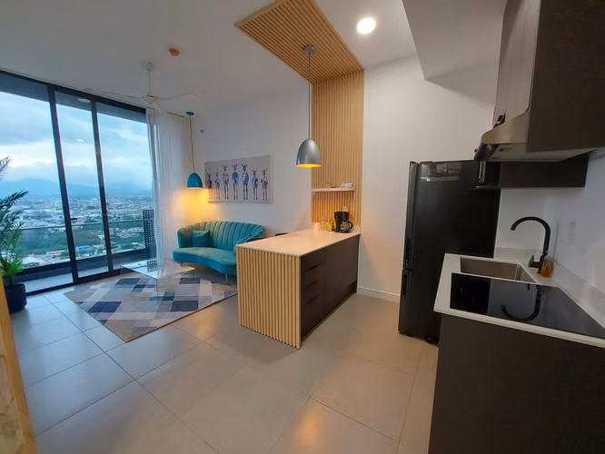 Venta de apartamento amueblado en Barrio Escalante - Imagen 4