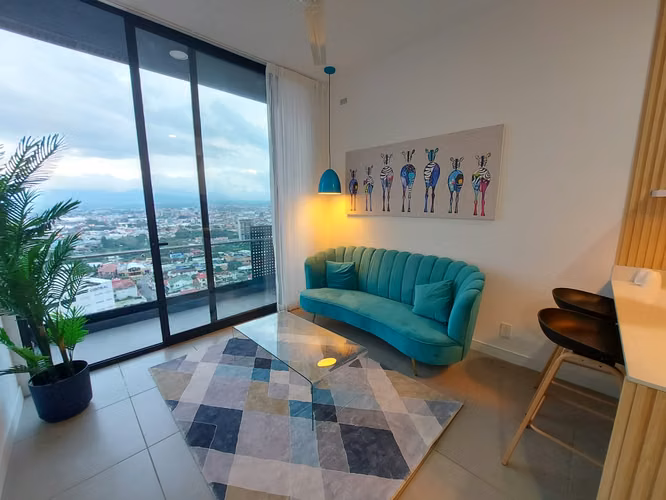 Venta de apartamento amueblado en Barrio Escalante - Imagen 3
