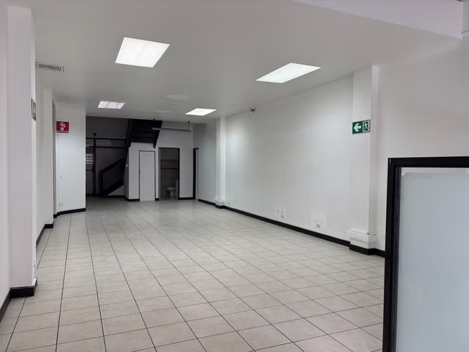 Alquiler de local en San Rafael de Escazú - Imagen 2