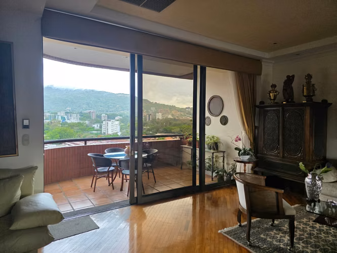 Amplio Apartamento con Vista Panorámica en Venta | Gran Horizonte – Escazú