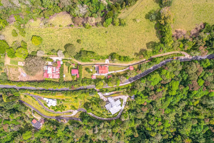 Encantadora Propiedad en Rancho Redondo – Amplios Espacios y Vistas Panorámicas SSD - Imagen 6