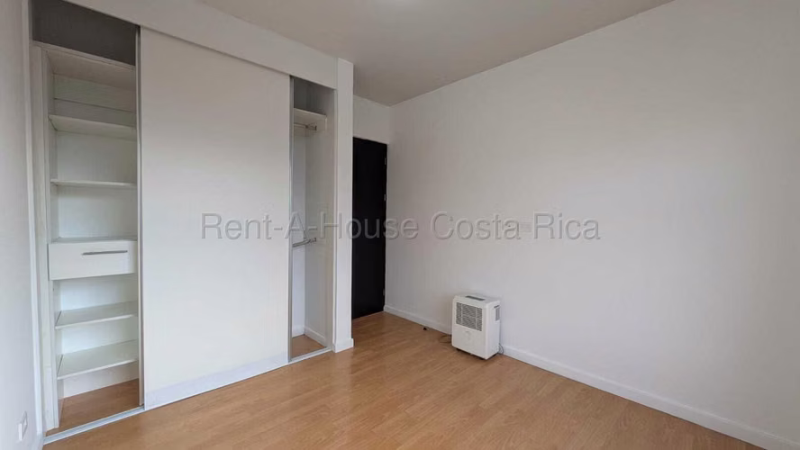 VIVE CON VISTA PANORÁMICA Y AMENIDADES DE PRIMER NIVEL EN GRANADILLA