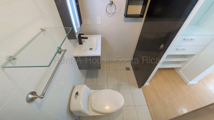 VIVE CON VISTA PANORÁMICA Y AMENIDADES DE PRIMER NIVEL EN GRANADILLA