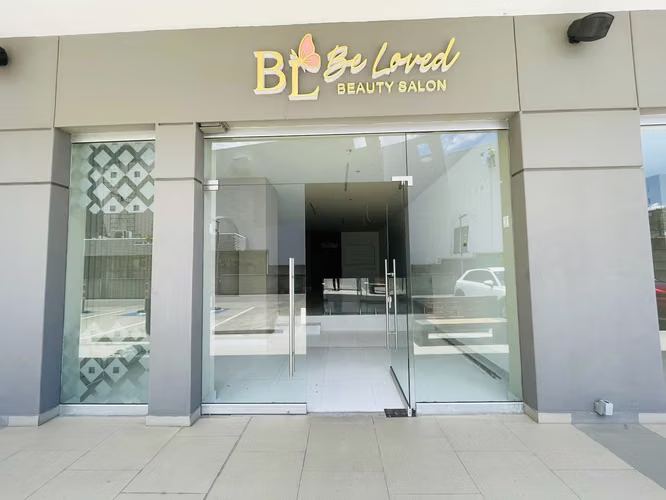 Local comercial Santa Ana seguridad parqueo - Imagen 5