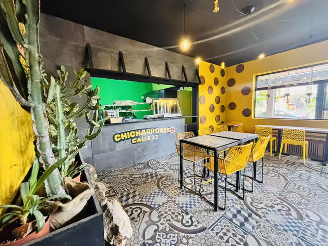 Alquiler local mercado gastronómico Barrio Escalante calle 33 primer piso - Imagen 3