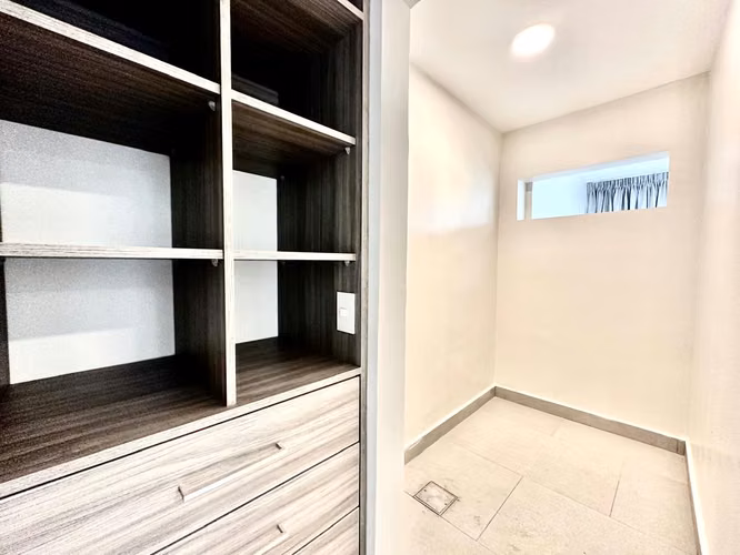 Escazú - Apartamento estudio 70m - tranquilidad y ubicación de lujo.