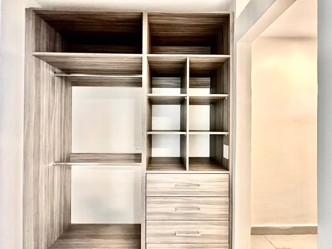 Escazú - Apartamento estudio 70m - tranquilidad y ubicación de lujo.