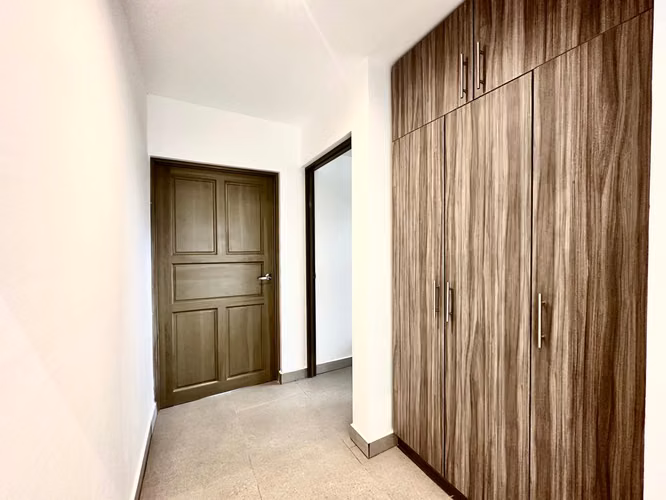 Escazú - Apartamento de 1 habitación de 100mt - Amplitud y tranquilidad - Imagen 4