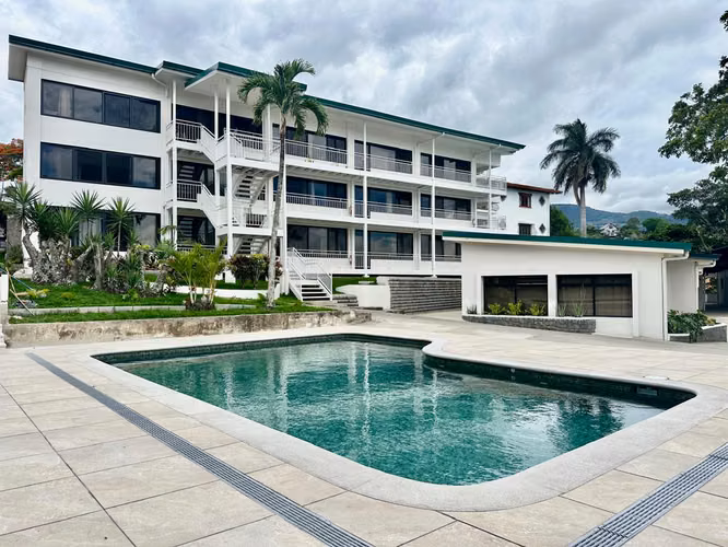 Escazú - Apartamento de 1 habitación de 100mt - Amplitud y tranquilidad - Imagen 14