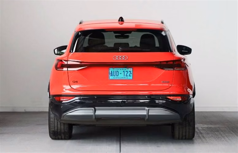 AUDI E-TRON 2025 AUTOMÁTICA ELÉCTRICO ROJO