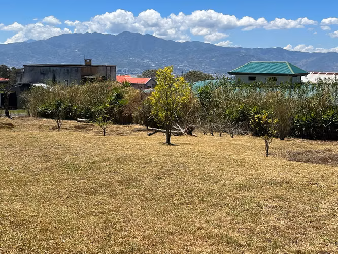 Lote plano en Residencial Vista Real, Concepción, San Rafael, Heredia - Imagen 5