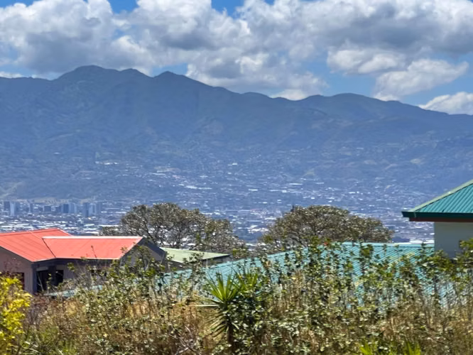 Lote plano en Residencial Vista Real, Concepción, San Rafael, Heredia - Imagen 4