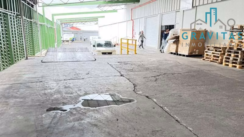 Alquiler de bodega en Tibás, uso industrial 2058m2 ID 1998