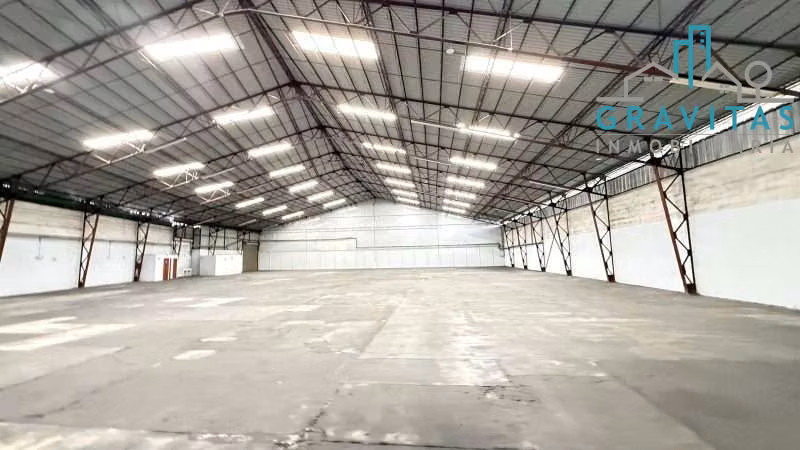 Alquiler de bodega en Tibás, uso industrial 2058m2 ID 1998