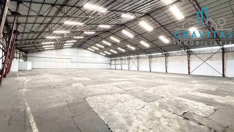Alquiler de bodega en Tibás, uso industrial 2058m2 ID 1998