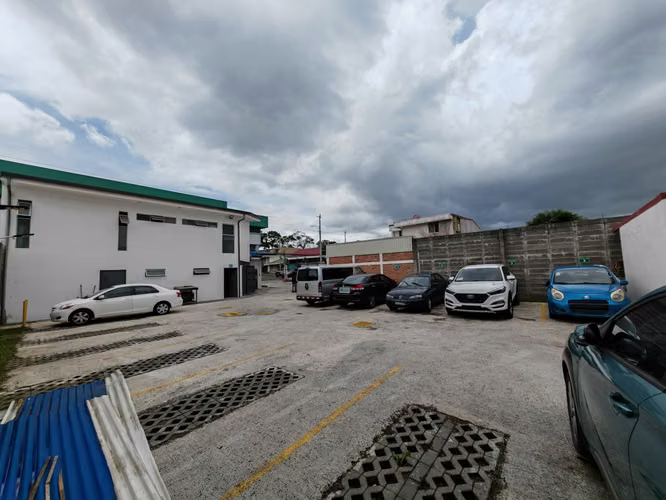 Alquiler de local en Lourdes San Pedro - Imagen 12