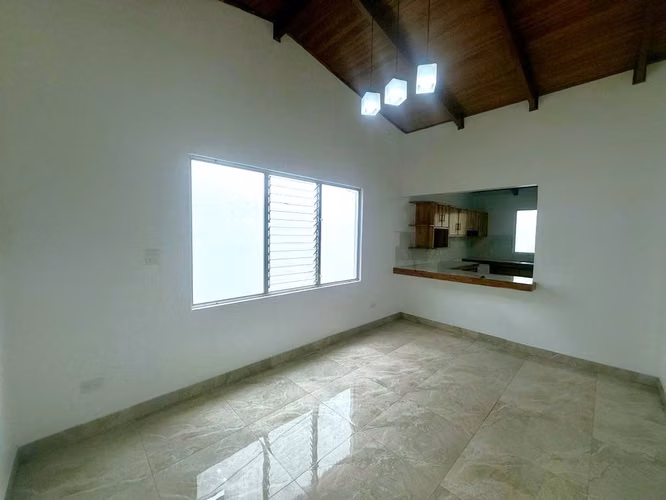 Venta de Casa en Mercedes Norte Heredia UN NIVEL – Amplios Espacios y Elegancia - Imagen 11