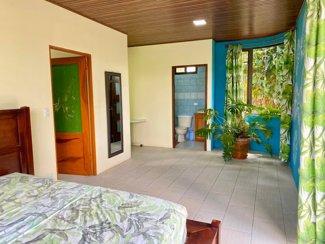 Casa de 3 Niveles en Venta en Barrio Jesús, Atenas - Imagen 13