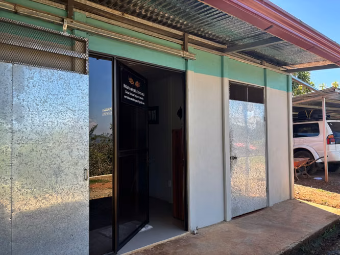 VENTA DE LOCAL Y CASA EN PEREZ ZELEDON - Imagen 1