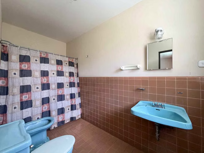 Venta de casa en Sabana Norte de un nivel con uso mixto y potencial de desarrollo - Imagen 17
