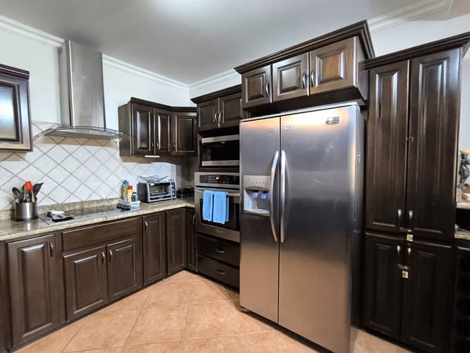 Venta de Amplio Apartamento de Primer Piso - Imagen 9