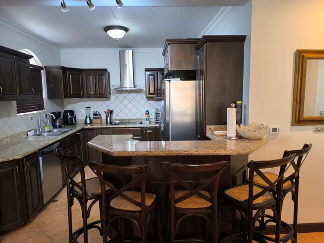 Venta de Amplio Apartamento de Primer Piso - Imagen 5