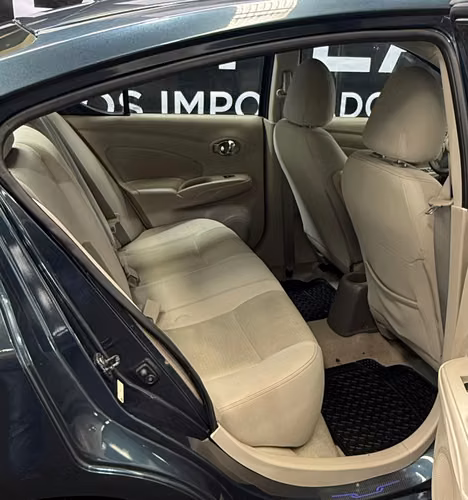 NISSAN VERSA SV 2016 VERDE AUTOMÁTICO