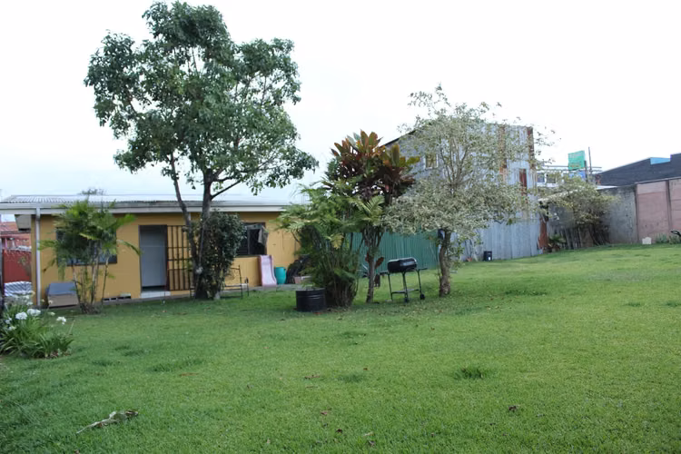 Propiedad con Casa en El Alto de Guadalupe, San José - Imagen 10