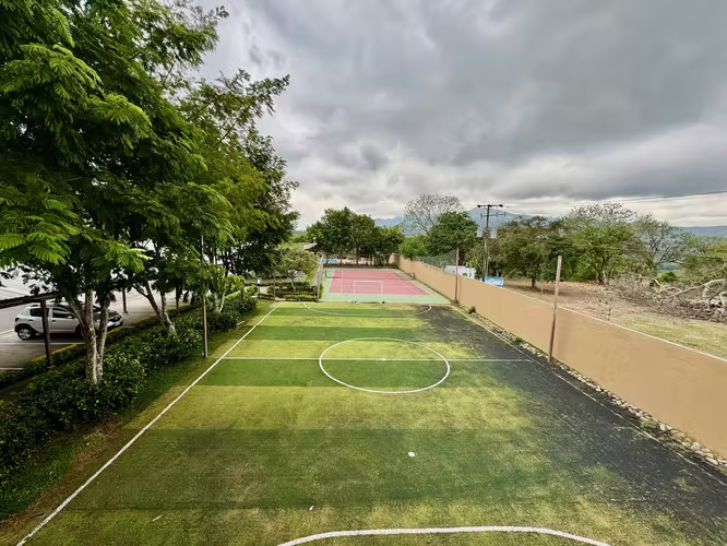 SE ALQUILA Apartamento amueblado en la Guacima, Alajuela