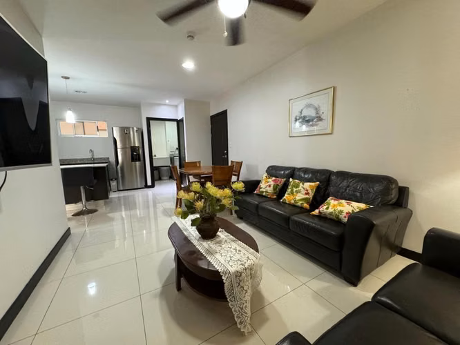 SE ALQUILA Apartamento amueblado en la Guacima, Alajuela