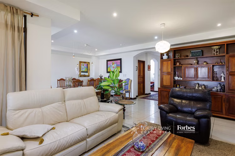 20157 – Casa de 3 hab, terraza, jacuzzi y vista para alquiler - Imagen 11