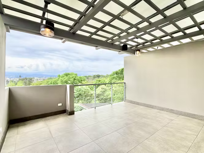 Escazu- Vista Hermosa - Amplia y Lujosa - Ubicación Ideal - Electrodomésticos